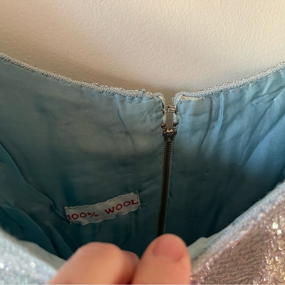 1960s Blue Sequin Shell Top Size M - Picture 7 of 9